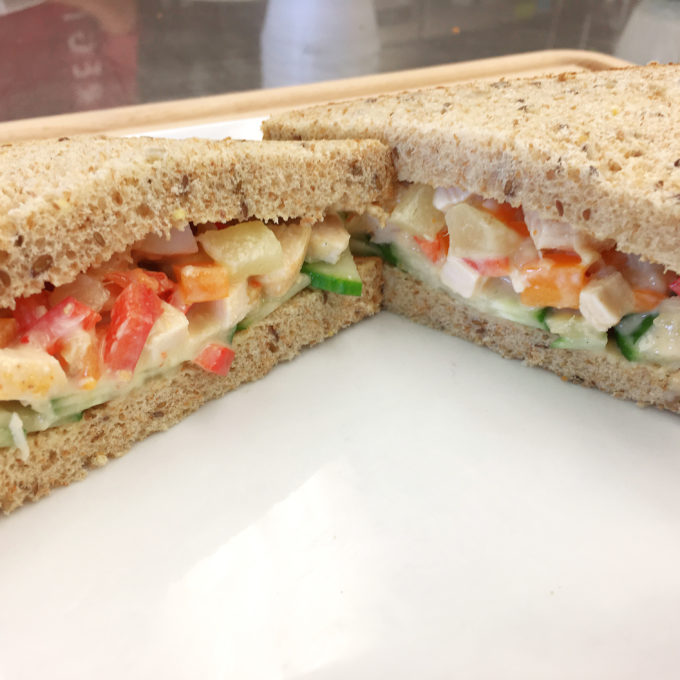 The ideal sandwich for parents looking for a way to introduce more fruits & veggies! Refresh your classic chicken salad by adding cucumbers & pineapple.