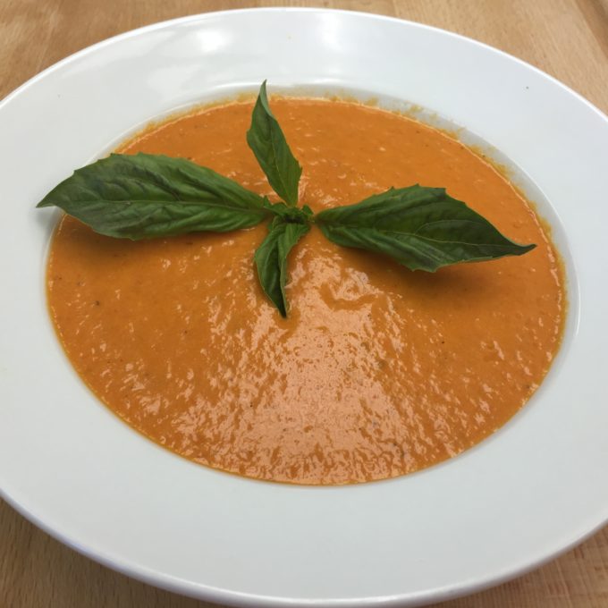 The new classic tomato soup, the sweet basil and the quintessential Italian plum tomato makes this delicious and heart-warming with every spoonful!